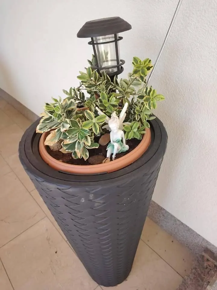 شقة Paula Apartmani Mundanije كرواتيا