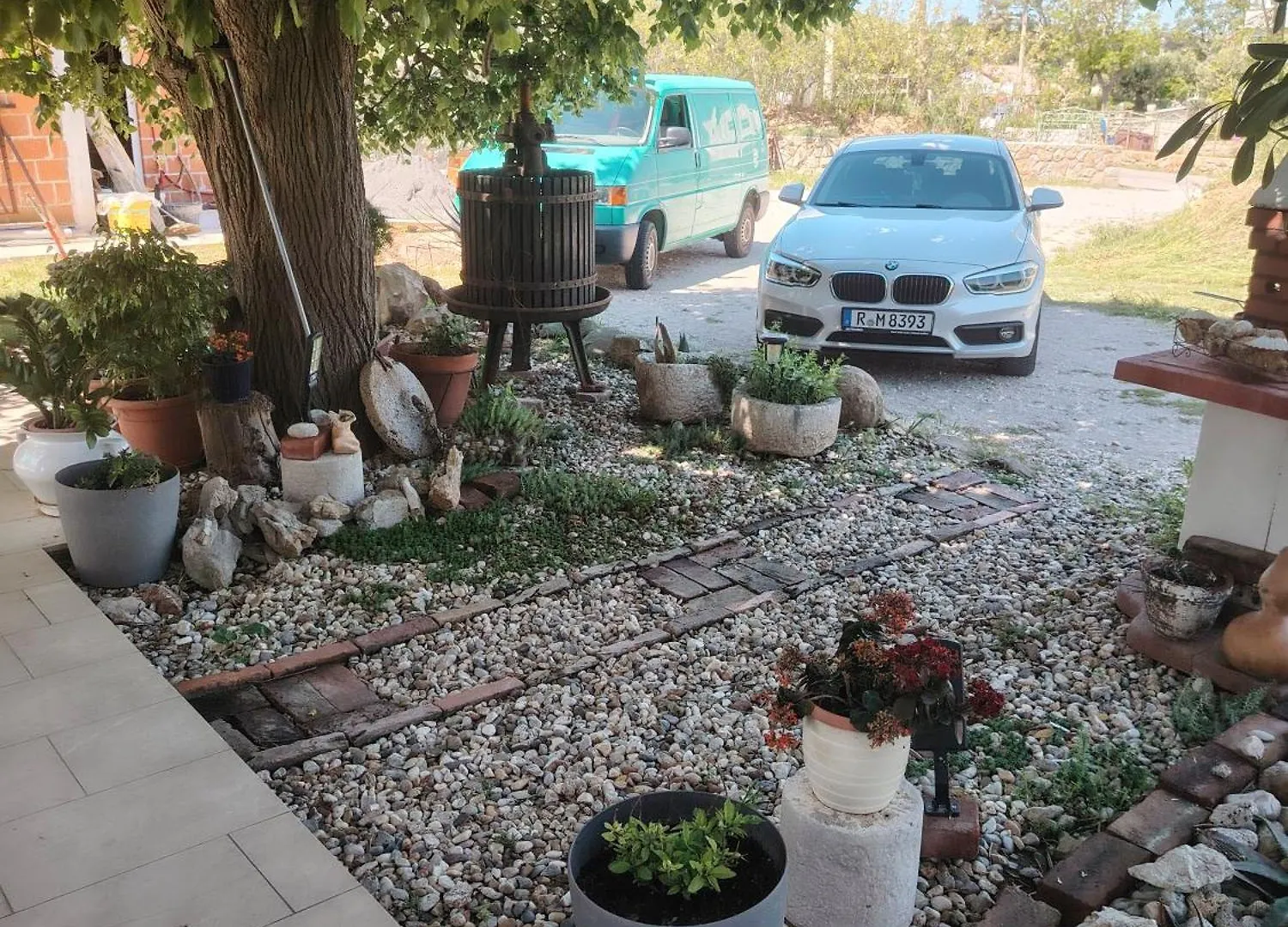 Paula Apartmani Mundanije كرواتيا